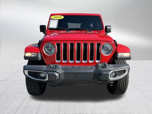 Used 2018 Jeep Wrangler Unlimited Sahara AWD/4WD image 2