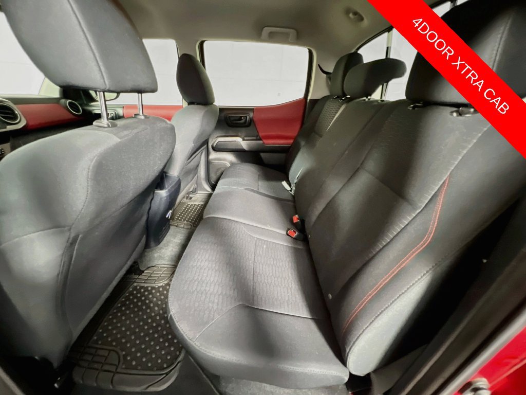 Used 2018 Toyota Tacoma SR5 RWD image 22