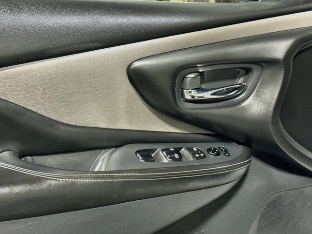 Used 2023 Nissan Murano SV w/ SV Midnight Edition Package AWD/4WD image 15