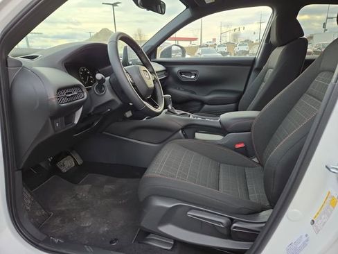 New 2026 Honda HR-V Sport image 3