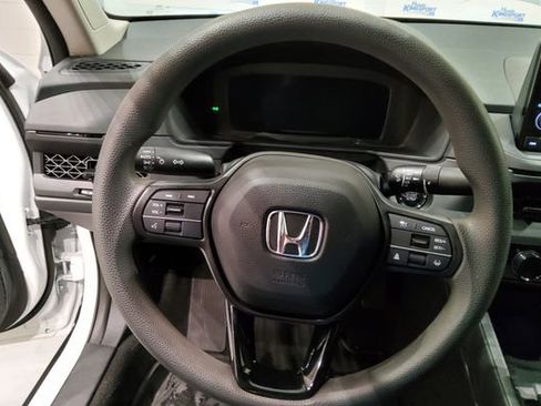 Used 2023 Honda Accord LX image 27