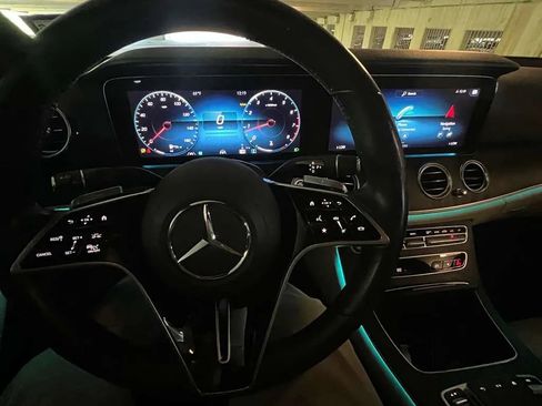 Used 2022 Mercedes-Benz E 350 Sedan image 26