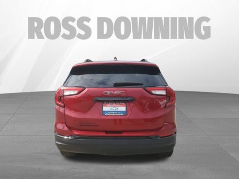 Certified 2024 GMC Terrain SLE w/ Driver Convenience Package image 5