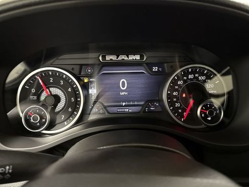 New 2026 RAM 1500 Express AWD/4WD image 12