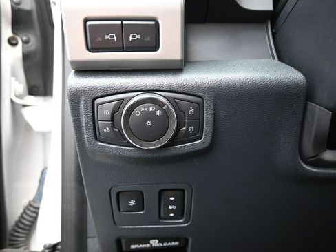 Used 2022 Ford F250 Lariat w/ Lariat Ultimate Package image 12