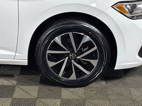 Certified 2024 Volkswagen Jetta S FWD image 23