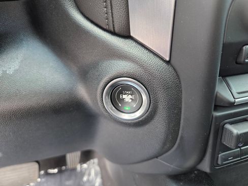 Used 2020 GMC Sierra 1500 Elevation w/ Elevation Value Package RWD image 27