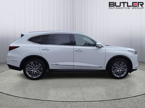 Used 2022 Acura MDX SH-AWD w/ Advance Package image 8