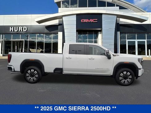New 2025 GMC Sierra 2500 Denali w/ Denali Reserve Package image 3