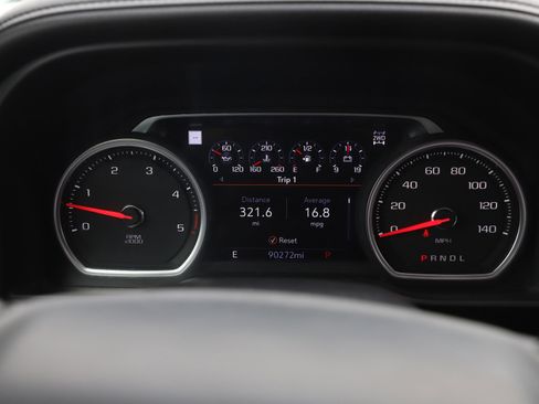 Used 2020 Chevrolet Silverado 3500 High Country w/ Snow Plow Prep/Camper Package image 31