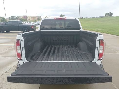 Used 2022 GMC Canyon AT4 w/ Trailering Package AWD/4WD image 5