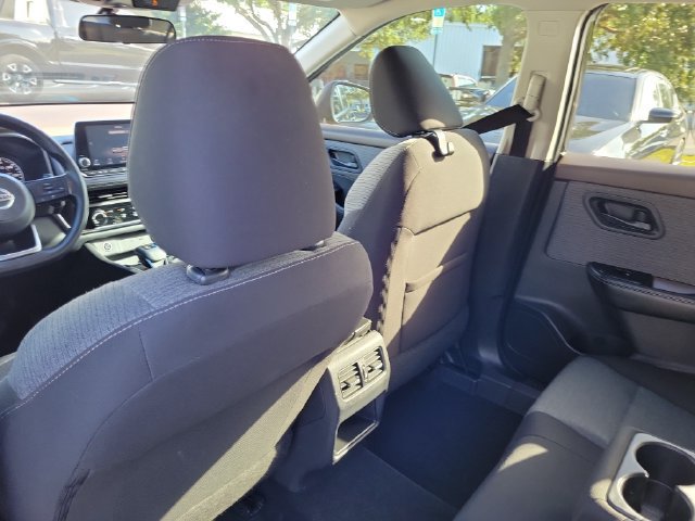 Used 2021 Nissan Rogue S AWD/4WD image 11