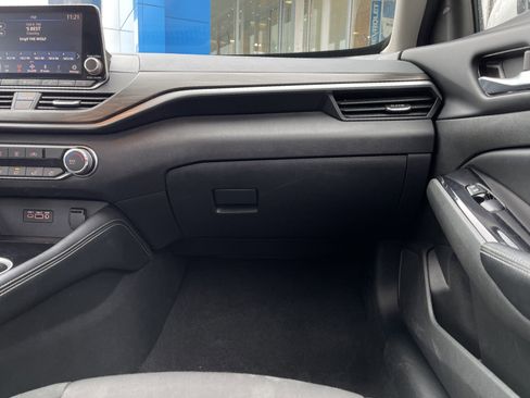 Used 2023 Nissan Altima 2.5 SV image 30