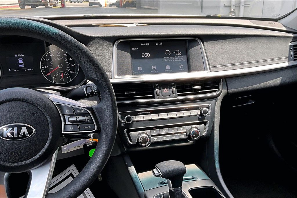 Used 2020 Kia Optima LX FWD image 10