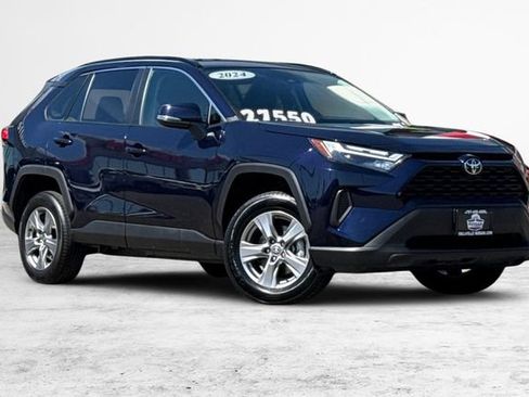 Used 2024 Toyota RAV4 XLE FWD image 2