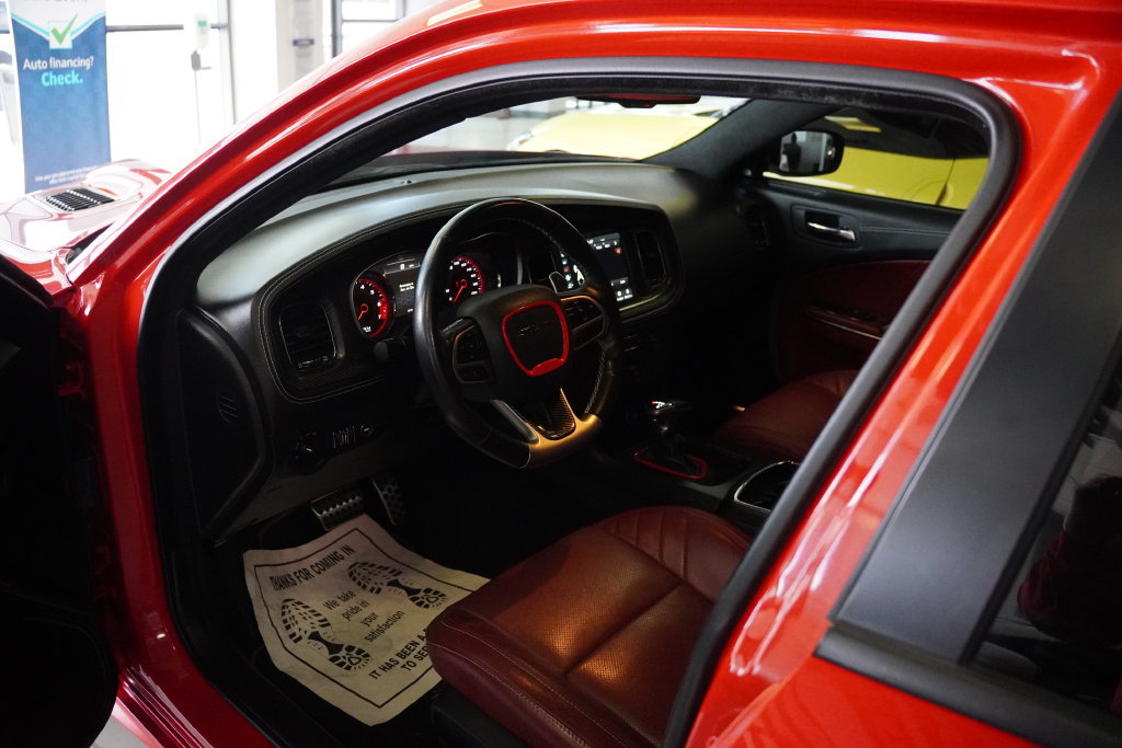 Used 2022 Dodge Charger SRT Hellcat w/ Carbon/Suede Interior Package RWD image 19