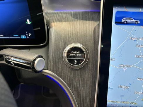 New 2026 Mercedes-Benz GLC 300 image 11