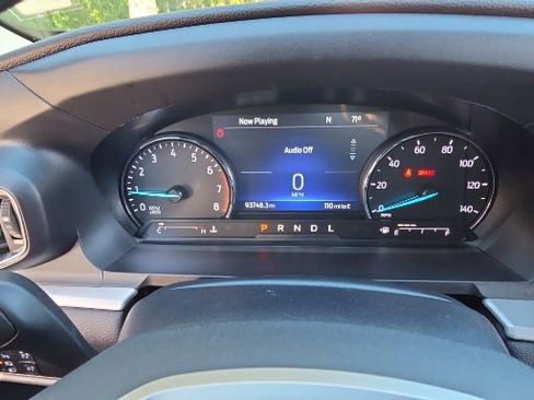 Certified 2023 Ford Explorer XLT w/ Equipment Group 202A image 3