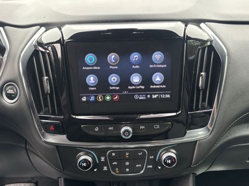 Used 2023 Chevrolet Traverse LT image 26