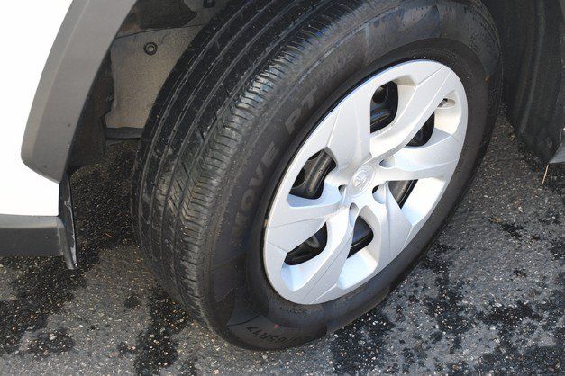 Certified 2024 Toyota RAV4 LE AWD/4WD image 11