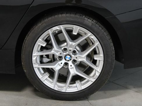 Used 2025 BMW 330i Sedan RWD image 16