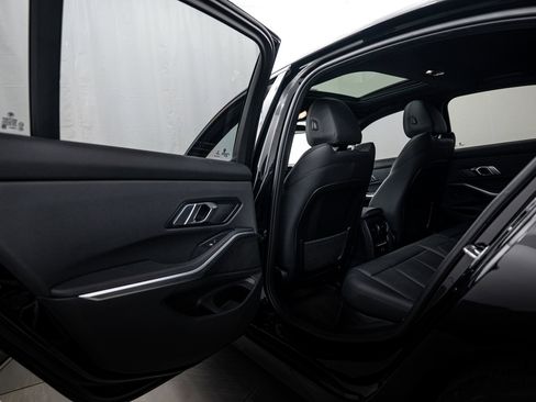 Used 2021 BMW 330i xDrive Sedan image 16