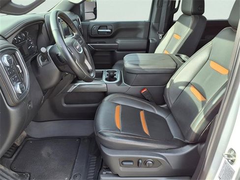 Certified 2023 GMC Sierra 2500 AT4 w/ AT4 Preferred Package image 20