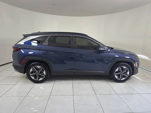 Used 2025 Hyundai Tucson SEL FWD image 4