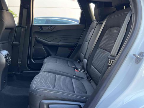 Used 2024 Ford Escape Active image 36