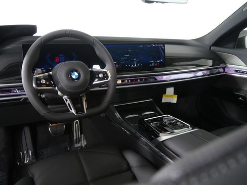 New 2026 BMW 740i w/ Premium Package image 19