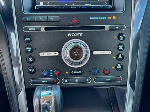 Used 2016 Ford Explorer Platinum AWD/4WD image 15
