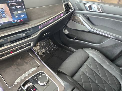 Used 2024 BMW X5 xDrive40i AWD/4WD image 35