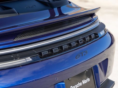 Certified 2026 Porsche 911 GT3 RWD image 18