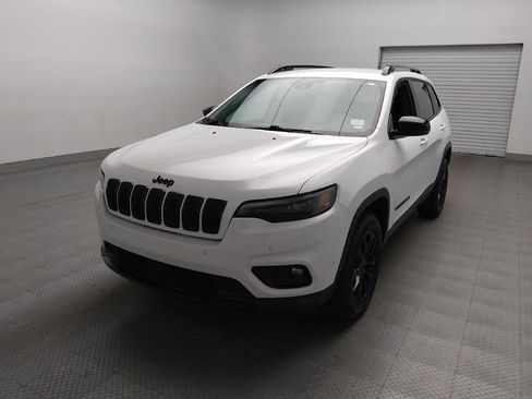Used 2023 Jeep Cherokee Altitude Lux image 15