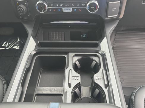 New 2026 Ford F250 Platinum w/ Tremor Off-Road Package AWD/4WD image 26