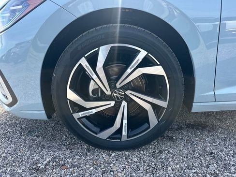 New 2026 Volkswagen Jetta SEL FWD image 9