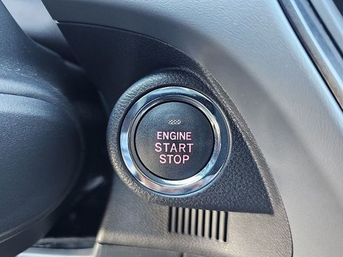 Certified 2025 Subaru Crosstrek 2.5i Limited w/ Crosstrek Mirror Package image 31