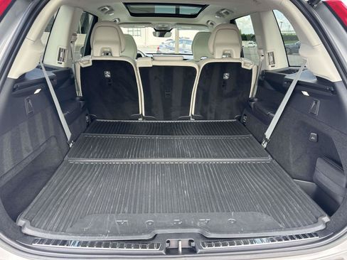 Certified 2023 Volvo XC90 B6 Plus w/ Protection Package Premier AWD/4WD image 9