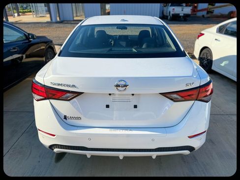 Used 2023 Nissan Sentra SV FWD image 3