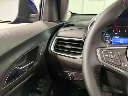 Used 2023 Chevrolet Equinox LT image 75