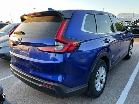 Used 2023 Honda CR-V LX image 3