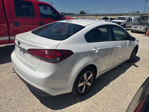 Used 2018 Kia Forte LX w/ LX Popular Package FWD image 11