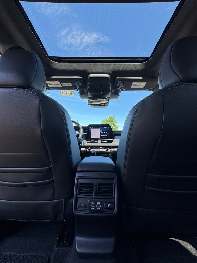 New 2026 Subaru Outback Touring XT AWD/4WD image 31