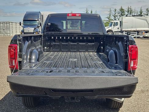 New 2026 RAM 2500 Laramie AWD/4WD image 10
