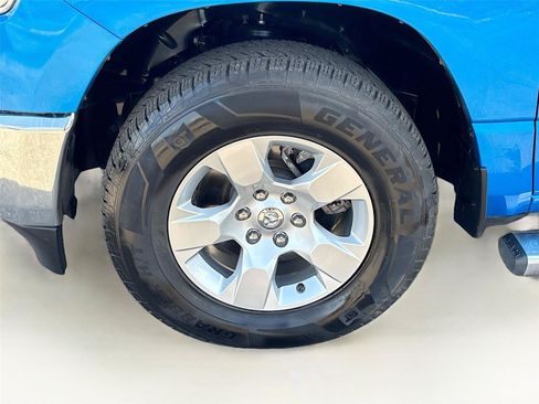 Used 2022 RAM 1500 Big Horn AWD/4WD image 29
