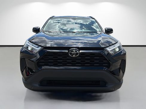 Used 2024 Toyota RAV4 XLE FWD image 8