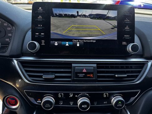 Used 2021 Honda Accord Sport image 31