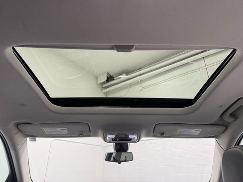 Used 2021 Chevrolet Traverse Premier w/ Redline Edition image 41