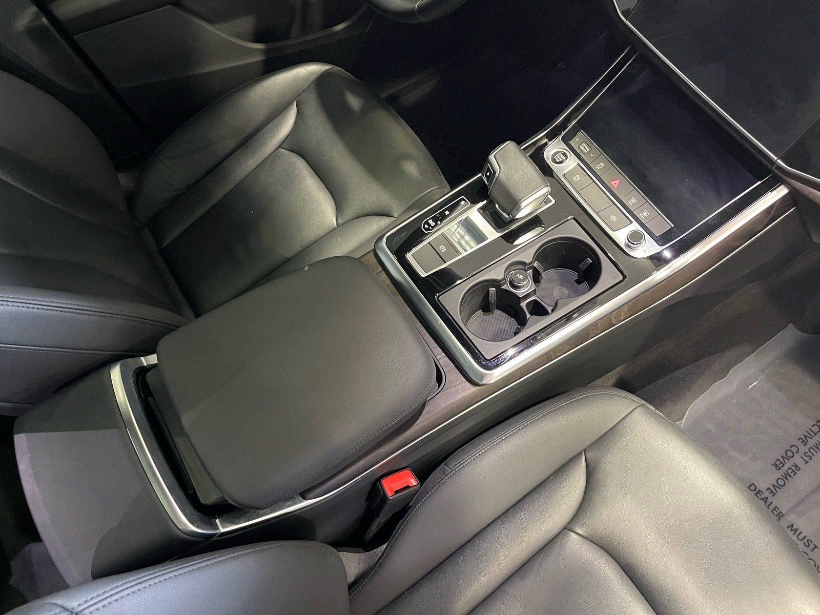 Used 2021 Audi Q7 3.0T Premium AWD/4WD image 44