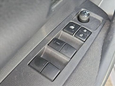 Used 2024 Toyota Corolla LE FWD image 11